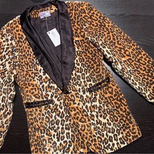 Vintage Style Reproduction Animal Print Sport